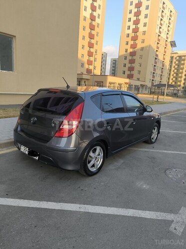 Hyundai i30-4