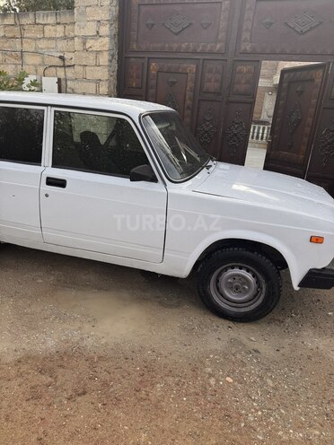 LADA (VAZ) 2107-2