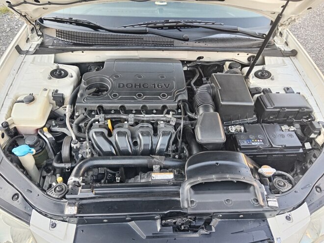 Hyundai Sonata-8