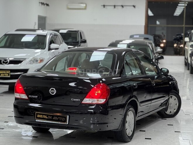Nissan Sunny-8