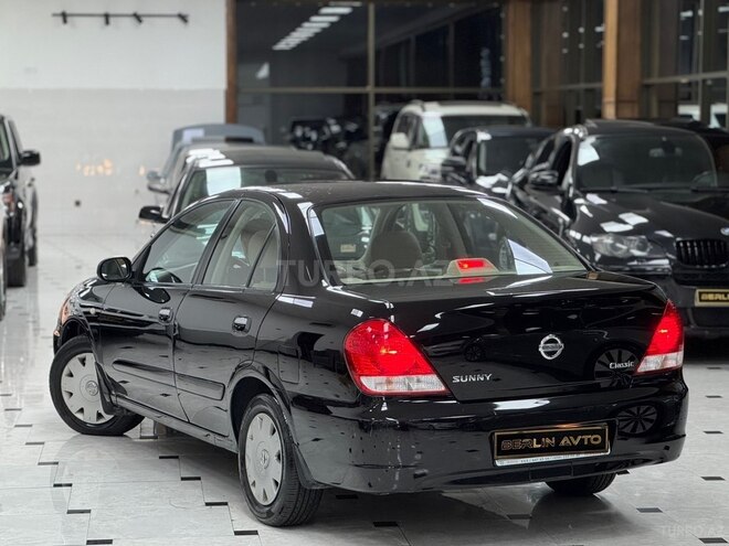 Nissan Sunny-16