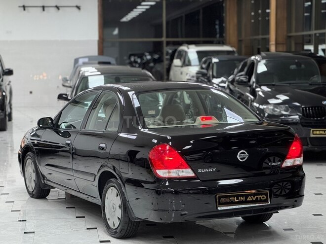 Nissan Sunny-9