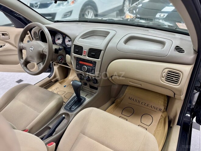 Nissan Sunny-33
