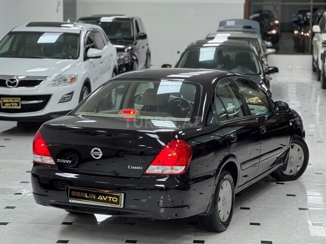 Nissan Sunny-13