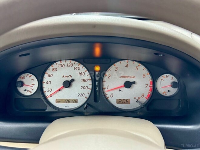 Nissan Sunny-17