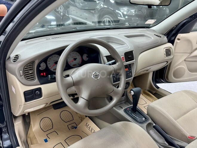 Nissan Sunny-32