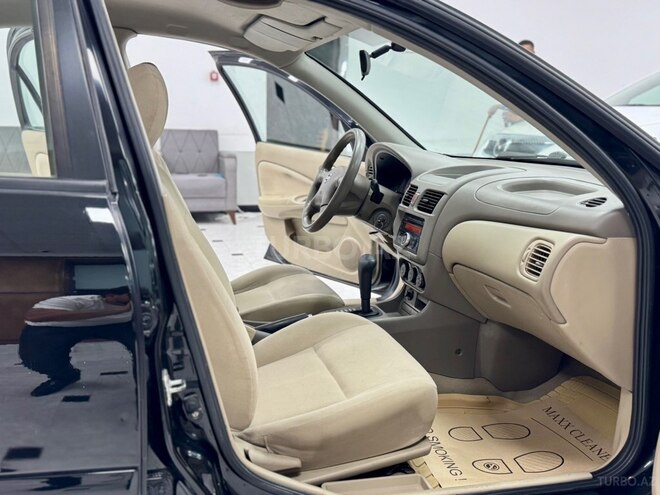 Nissan Sunny-38