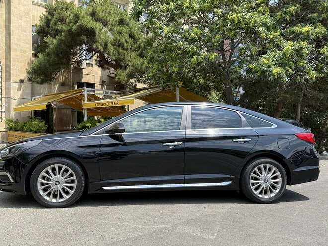 Hyundai Sonata-3