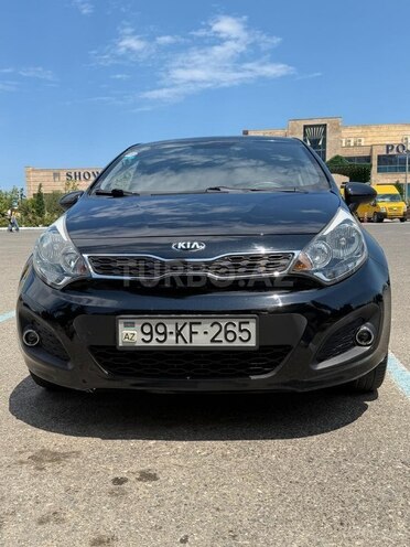 Kia Rio-1