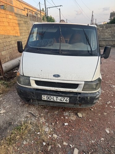 Ford Transit-1