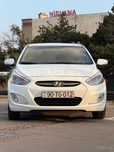 Hyundai Accent-1