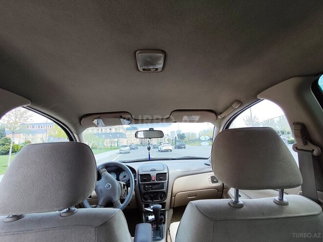 Nissan Sunny-5