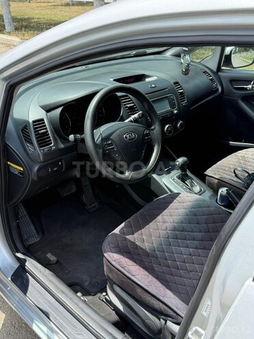 Kia Forte-6