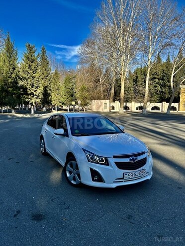 Chevrolet Cruze-1
