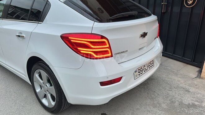 Chevrolet Cruze-2