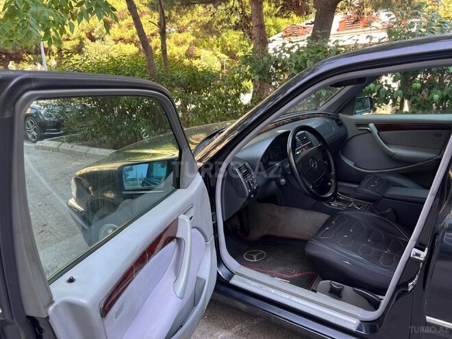 Mercedes C 200-3
