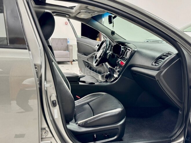 Kia Optima-14