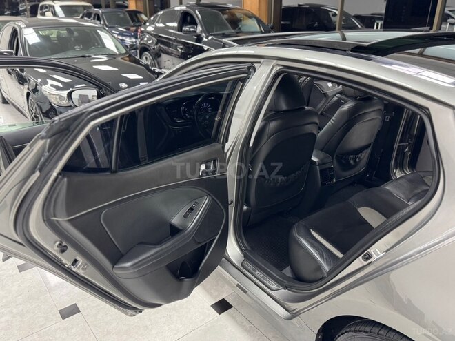 Kia Optima-21