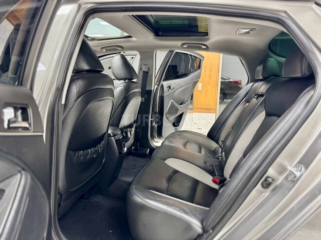 Kia Optima-22
