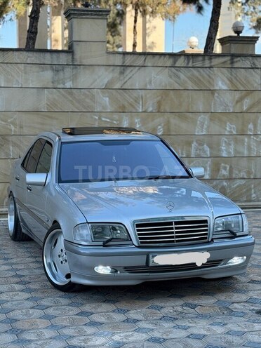 Mercedes C 240-3