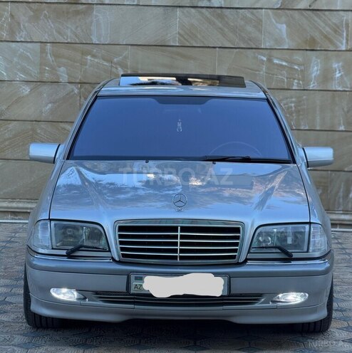 Mercedes C 240-1