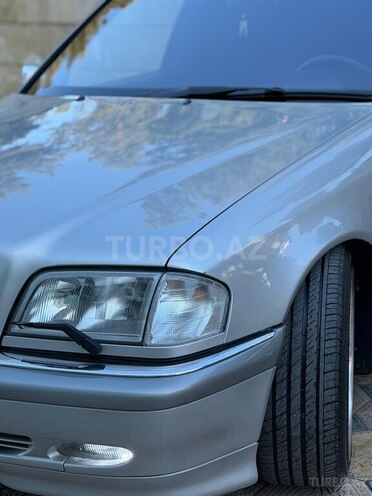 Mercedes C 240-4