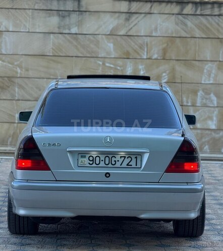 Mercedes C 240-7