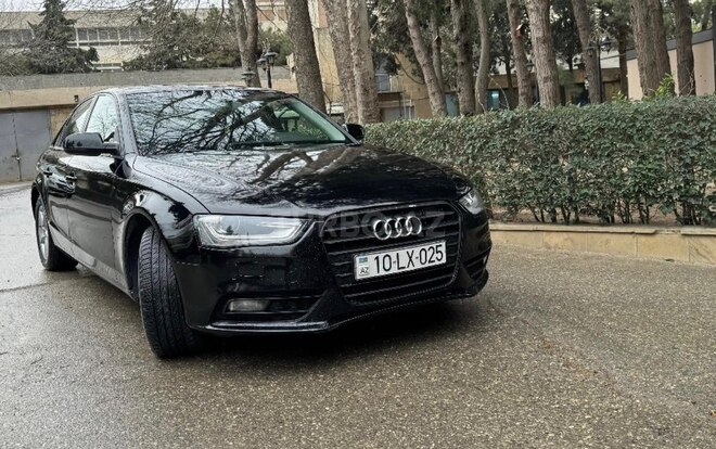 Audi A4-1