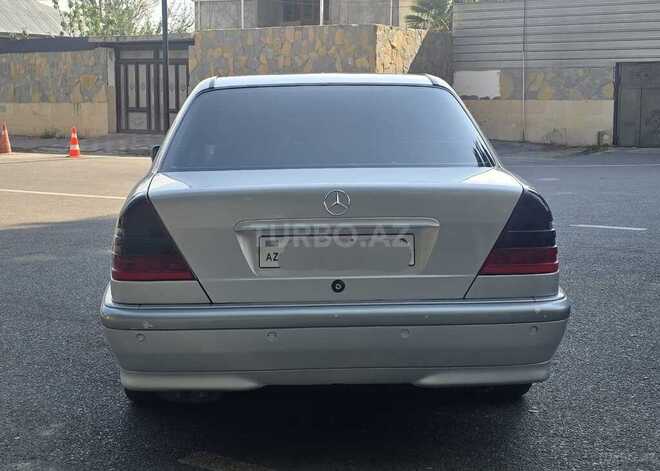 Mercedes C 200-9