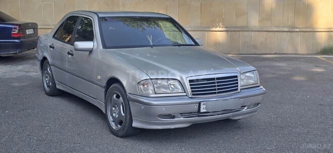 Mercedes C 200-5
