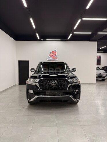 Toyota Land Cruiser-1