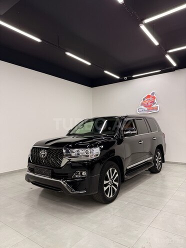 Toyota Land Cruiser-5