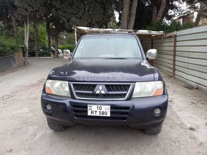 Mitsubishi Pajero-3