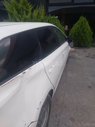 Toyota Auris-6