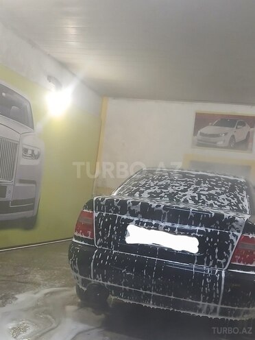 Audi A4-3
