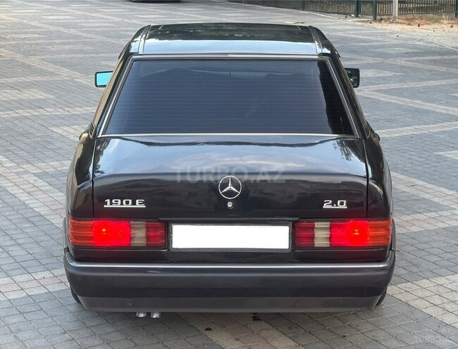 Mercedes 190-6