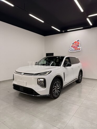 Changan Qiyuan Q07-5