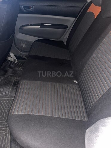 Toyota Prius-7