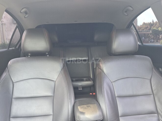 Chevrolet Cruze-13