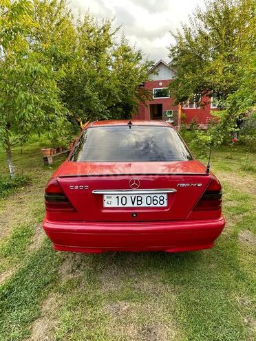 Mercedes C 200-4