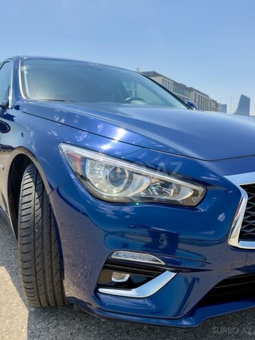 Infiniti Q50-9