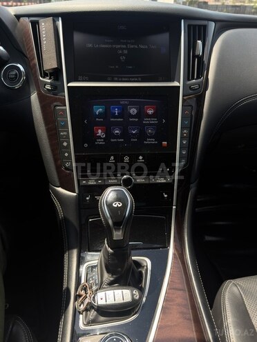 Infiniti Q50-13
