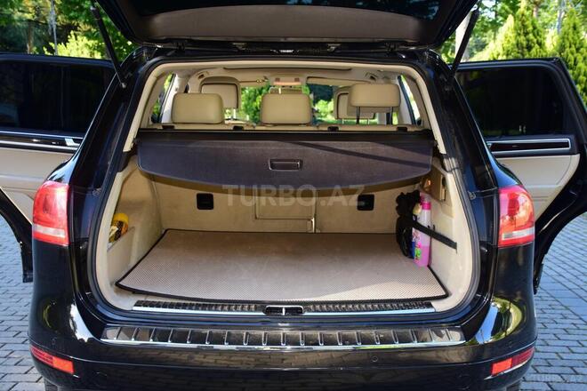 Volkswagen Touareg-3