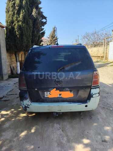 Opel Zafira-2