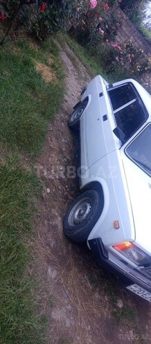 LADA (VAZ) 2107-5