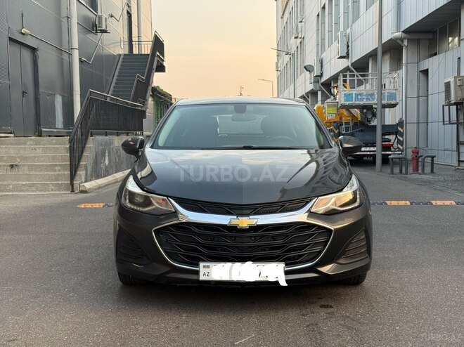 Chevrolet Cruze-1