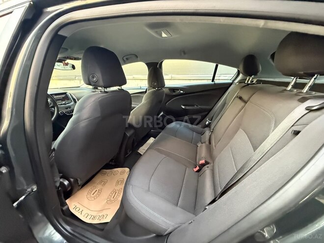 Chevrolet Cruze-8
