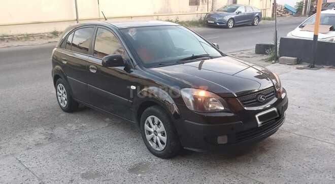 Kia Rio-1