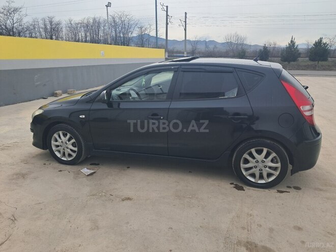 Hyundai i30-6