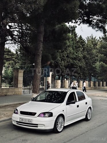 Opel Astra-3